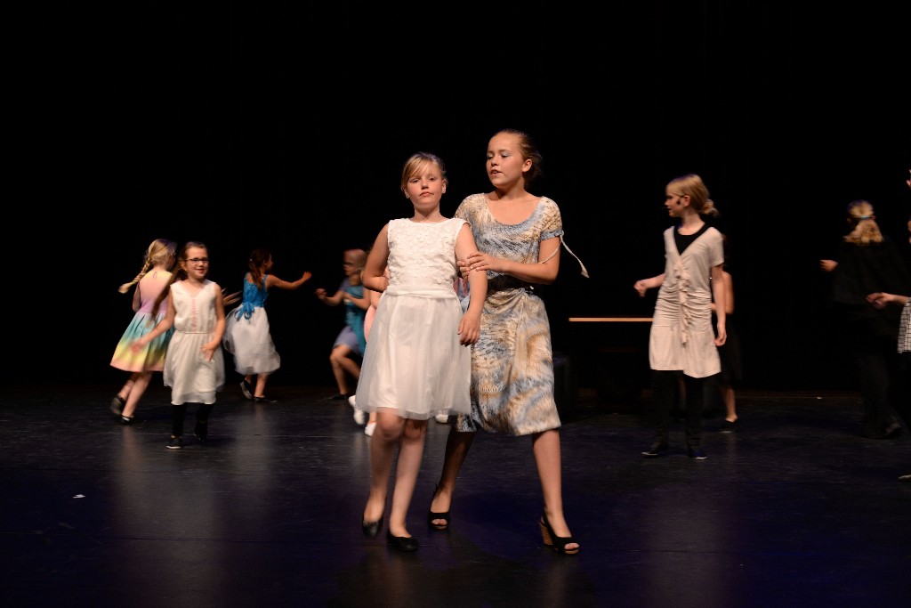 ../Images/Musical Nanny de Vries 211.jpg